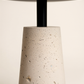 Table d’appoint en béton — studio