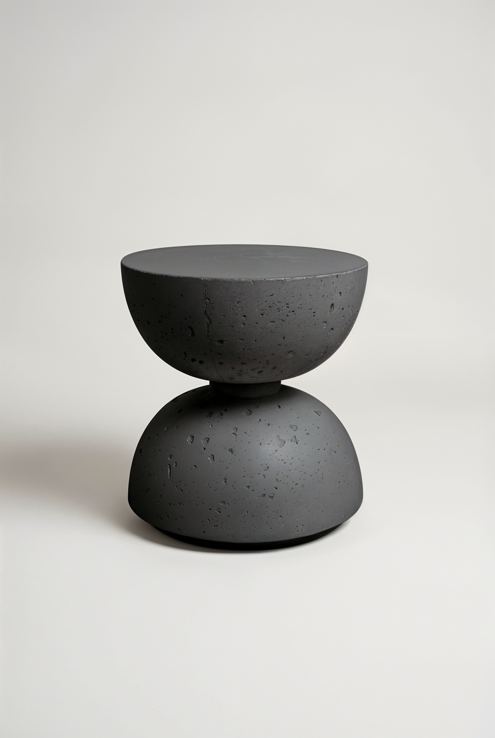 Table Grenat table basse en beton — studio