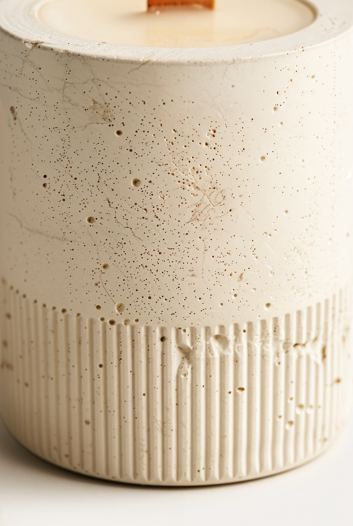 Bougie béton en cire de soja parfumée Dune — studio