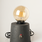 Dhaweya Lampe à poser en beton GFRC — studio