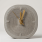 Horloge à poser Dune en beton GRFC — studio