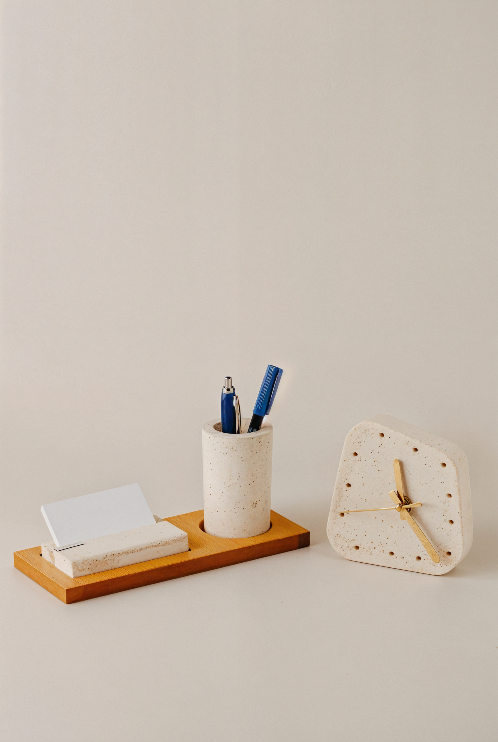 Pack Bureau Elite Béton et Bois — studio
