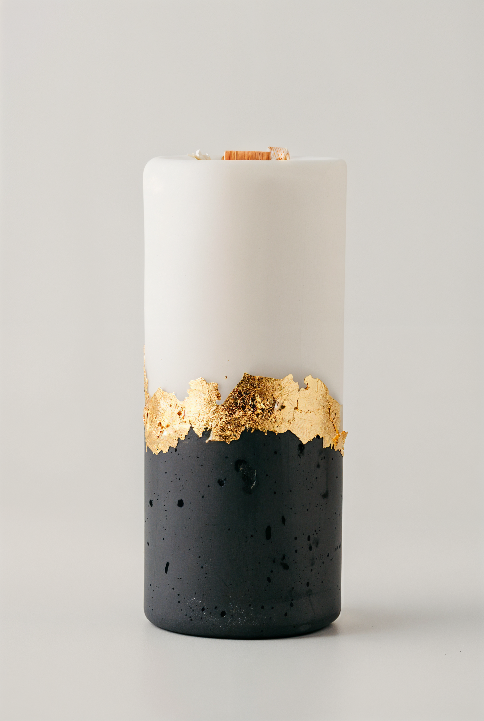 Bougie Pilier — studio