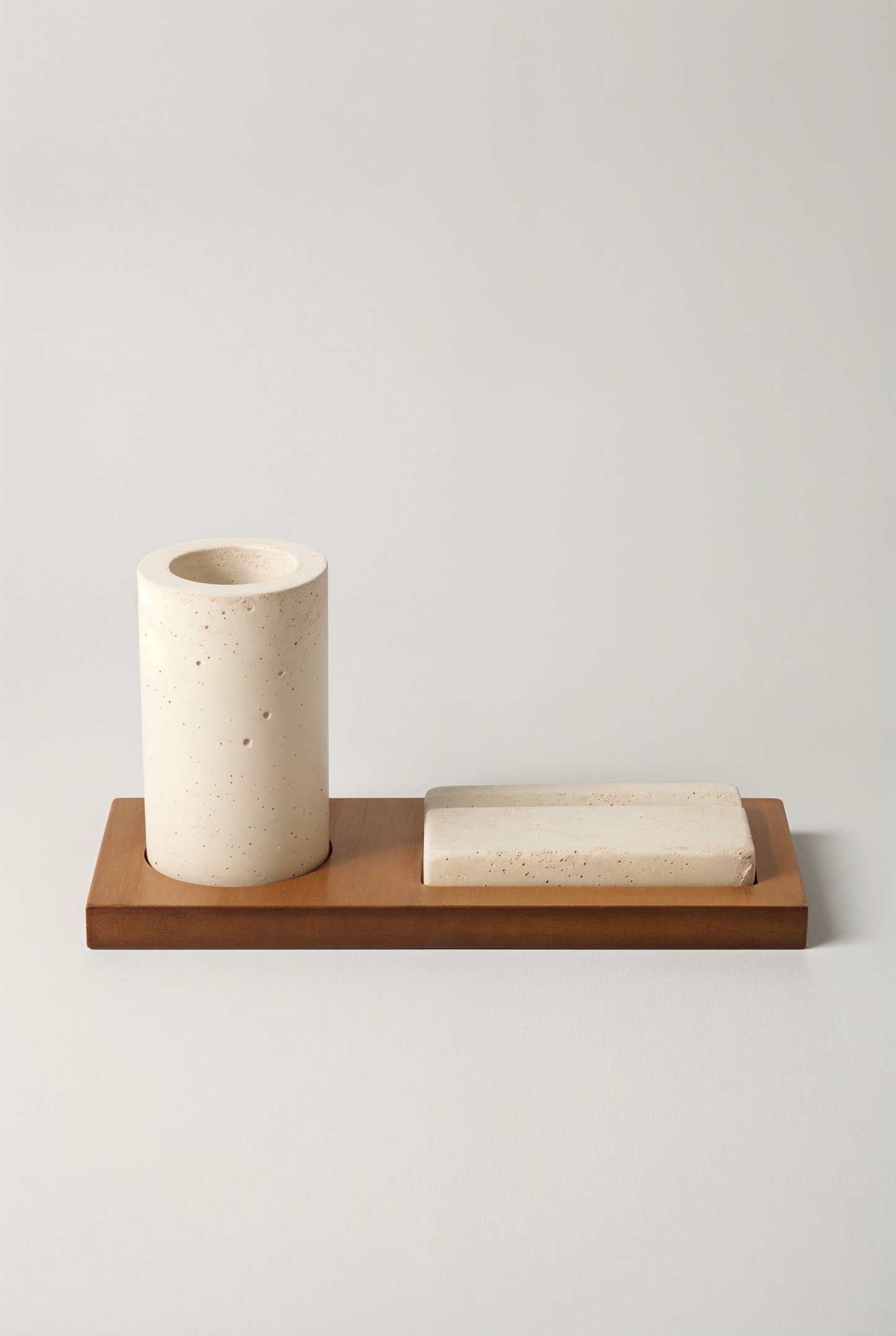 Set de bureau béton sur support en bois — studio