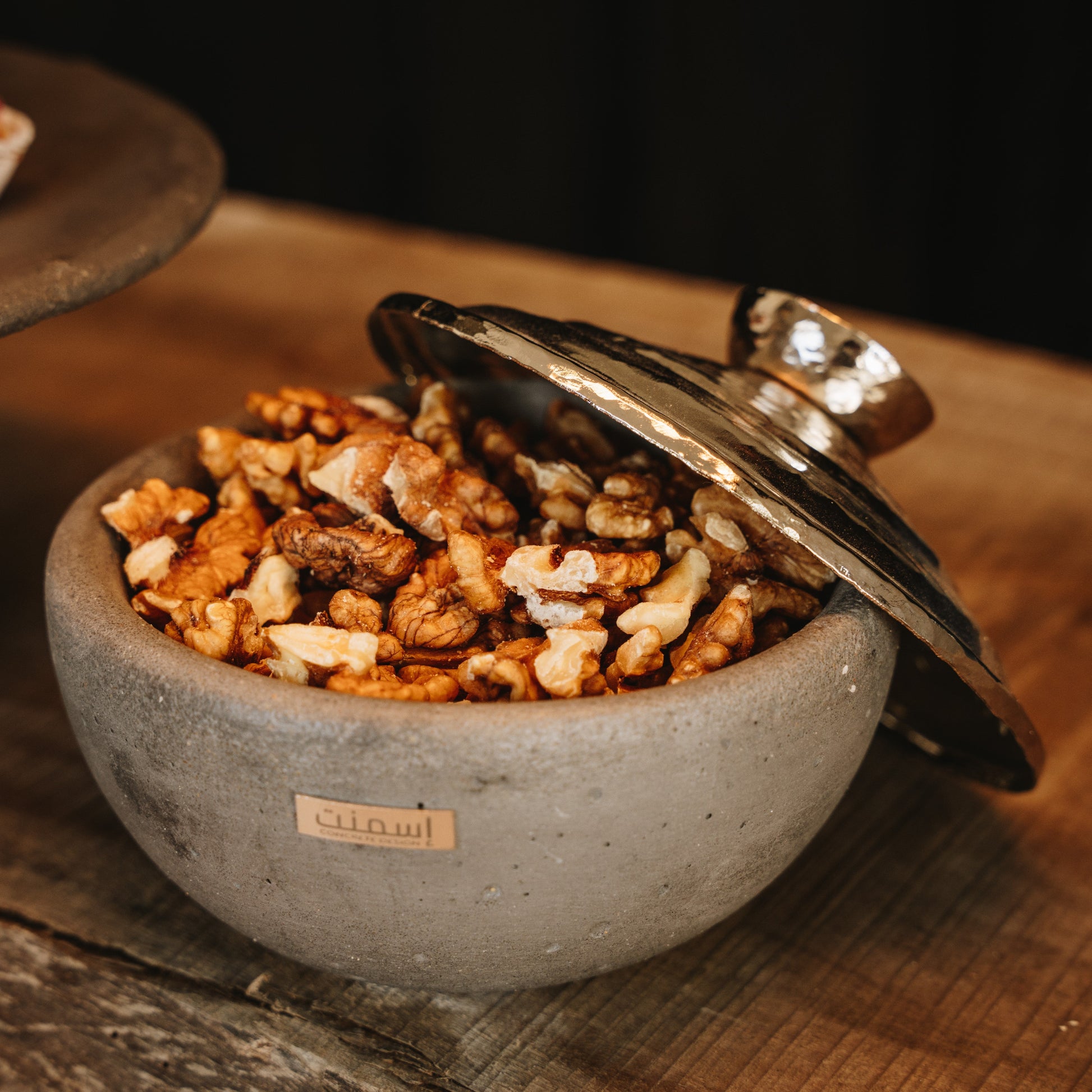 Bol Eclat en béton avec couvercle en cuivre - Ismant 8