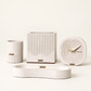 Coffret Éclipse Ismant : horloge, pot à crayons, vide-poche et boîte à mouchoirs en béton strié