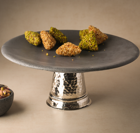 Présentoir en Béton GFRC et Cuivre Ismant 1