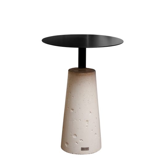 Table d’appoint en béton