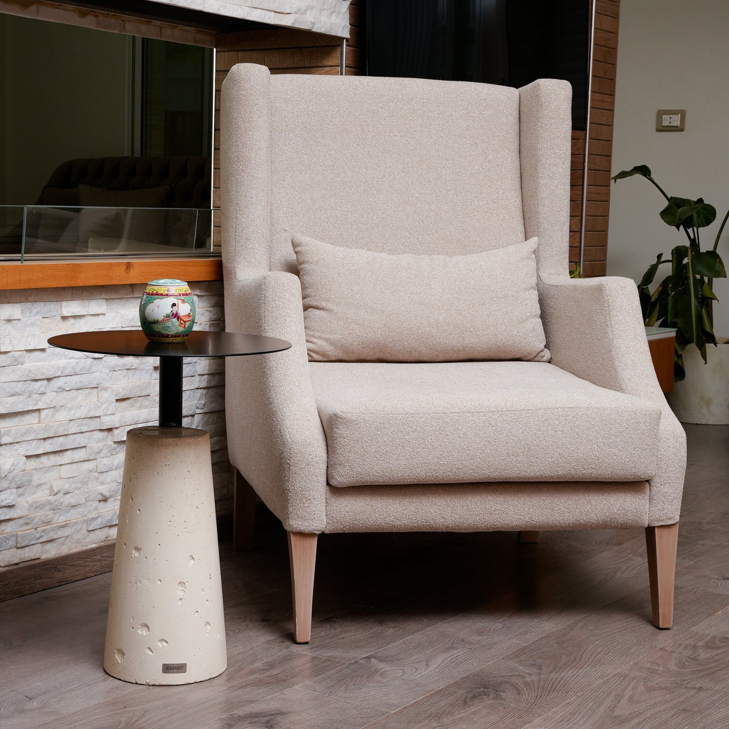 Table d’appoint en béton 4